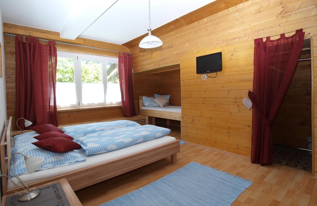 Ferienwohnung Mondial Нойштіфт-ім-Штубайталь Екстер'єр фото