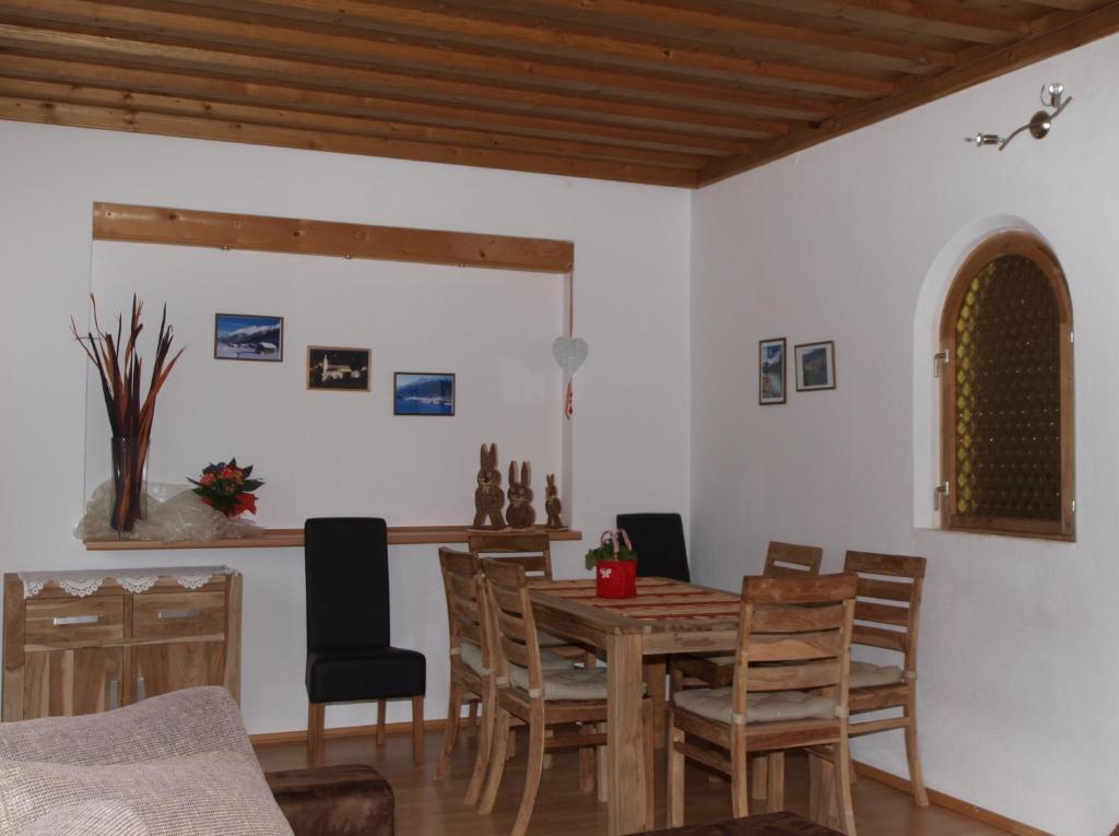 Ferienwohnung Mondial Нойштіфт-ім-Штубайталь Номер фото